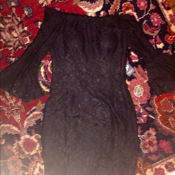 SOLD !!! BNWT - ❤️ BEAUTIFUL -ADRIANNA PAPELL ! - Picture 3 of 8